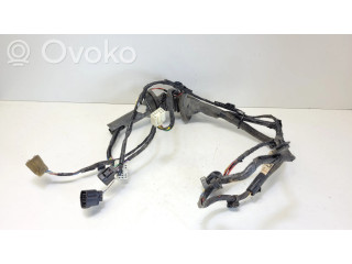 Проводка передних дверей