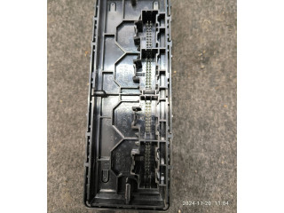 Блок управления климат-контролем 13598157, 544969533   Chevrolet Camaro