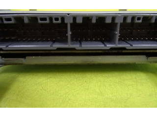 Řídící jednotka Z57318881, E2T84986M Mazda 323 F 2001