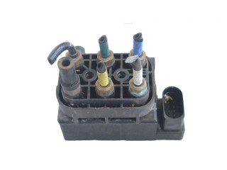 Блок управления 15152400272 Jeep Grand Cherokee (WK)