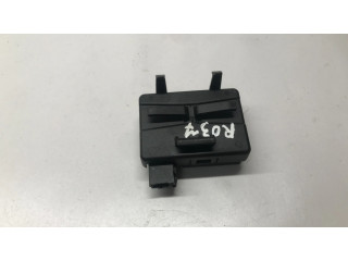 Блок управления 13595511 Chevrolet Camaro