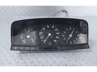Панель приборов A0095422806, A0105422706   Mercedes-Benz 200 300 W123       