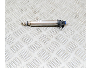 Vstřikovač A2780700687, 0261500065 Mercedes-Benz C W205 M 274.920