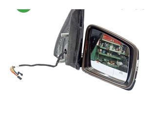 Зеркало (управляемое электричеством)