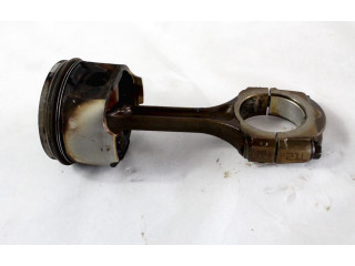  Поршень с шатуном  7701476393  Dacia Sandero  