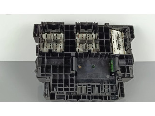 Блок предохранителей 68366721AD Jeep Grand Cherokee WL