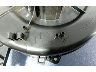 Вентилятор печки    6R1819015A, 6R1819015A   Skoda Fabia Mk3 (NJ)