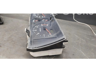 Přístrojová deska Nissan PickUp 2002 2481357g00