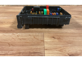 Блок предохранителей 1K0937125C, 017183073   Volkswagen Caddy    