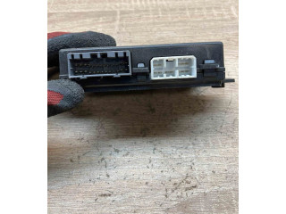 Блок управления иммобилайзера YWC106240, 52010494B Rover 25