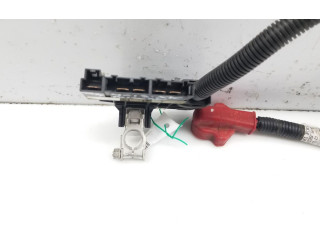 Pojistková skříňka 241053NL0A Nssan Leaf I (ZE0) 2016