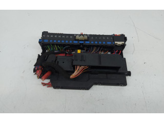 Блок предохранителей 8364542 BMW X3 E83