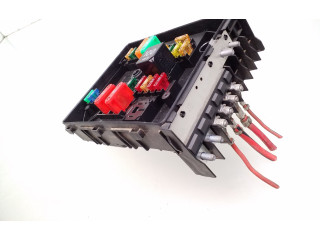   Pojistková skříňka 1K0937125C, 7M0951253A   Volkswagen Tiguan 2009