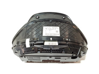 Přístrojová deska  BMW M3 F80 2012 9232895  