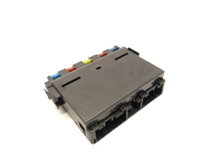 Блок предохранителей 8921130020 Lexus GS 300 350 430 450H