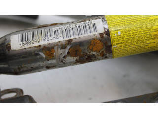 Боковая подушка безопасности Mitsubishi Pajero