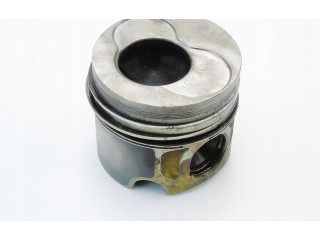 Píst Volkswagen Multivan T5