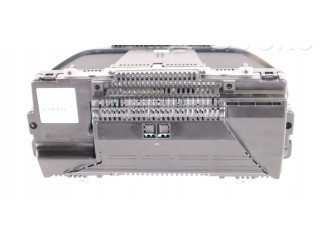 Дисплей    P32254289AA   Volvo XC90