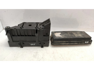 Pojistková skříňka 96821095 Chevrolet Captiva 2007