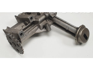 Масляный насос   8200307174  Renault Clio III 