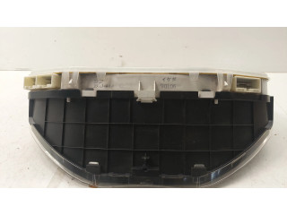 Přístrojová deska  Mazda 323 F 1999 BJ4WC  