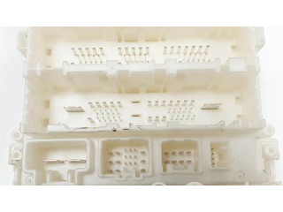 Блок предохранителей 747056360w   Honda Jazz    