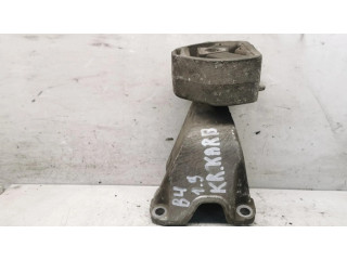 Кронштейн крепления коробки передач