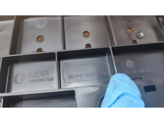 Блок предохранителей 18999000000 Jaguar XJ X351