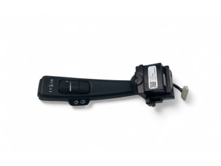 Ручка стеклоочистителей 31264168   Volvo V60