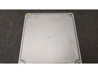 Блок управления двигателя F2G218881A   Mazda 626