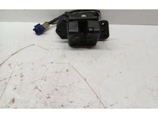 Zámek zadních dveří Toyota Avensis T250 2005