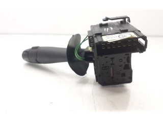 Ручка стеклоочистителей 7701048915, 8201193544 Renault Twingo II