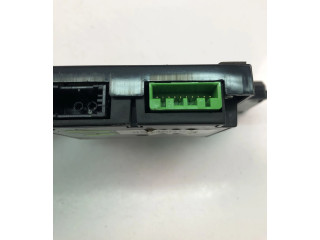 Дисплей    30797715   Volvo XC70