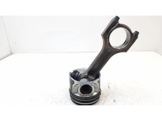 Píst BMW 5 E60 E61 pro naftový motor 2.5 M57D25 (256D2)