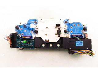 Панель приборов 4428546, 4439642   Saab 9000 CD       