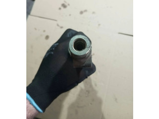 Топливная рампа 30622085, 0445215015   Volvo XC90  