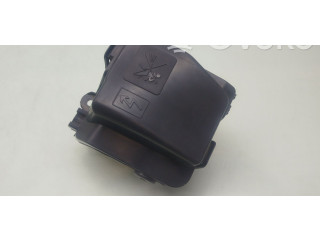 Блок предохранителей 243809584R, 243809584R Dacia Duster