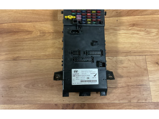 Блок предохранителей 954102CXXX, 28918   Hyundai Coupe    