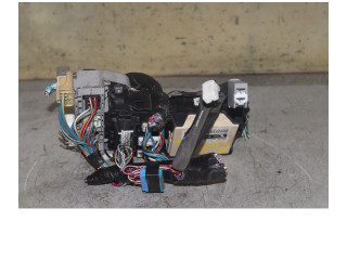 Блок предохранителей Daihatsu Materia