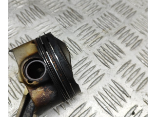 Píst Ford Fiesta YYJB