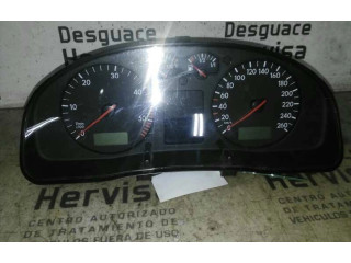 Přístrojová deska Volkswagen Passat Alltrack 1999 3B0920822A, 0090059