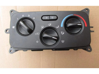 Блок управления климат-контролем P55037533   Jeep Cherokee III KJ
