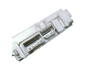 Блок предохранителей 8267030230, 6C230212 Lexus GS 300 350 430 450H