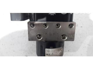 Jednotka ABS Mercedes-Benz CLK A208 C208 2002