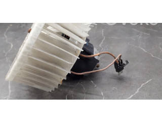 Вентилятор печки       Skoda Fabia Mk2 (5J)