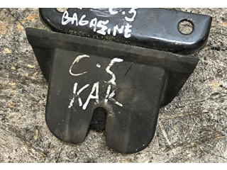 Замок багажника     Audi A6 S6 C5 4B 1997 - 2005 года