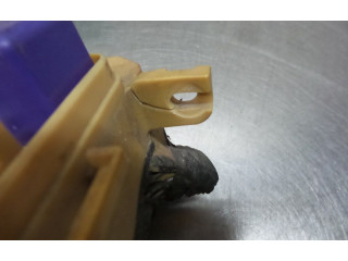   Pojistková skříňka    Toyota Starlet (P90)  1997