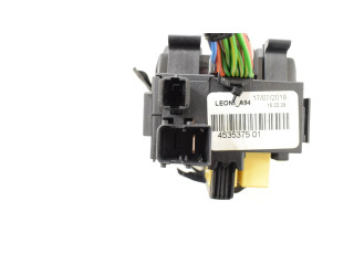 Блок предохранителей 453537501 Peugeot 2008 II