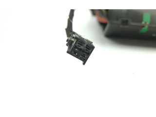 Pojistková skříňka 1695451740 Mercedes-Benz W169 2005