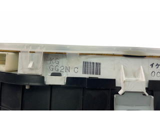 Спидометр (приборный щиток) KGGG2NC Mazda 626